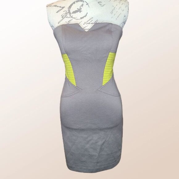 BCBGENERATION‎ strapless dress size 4 - Picture 1 of 10